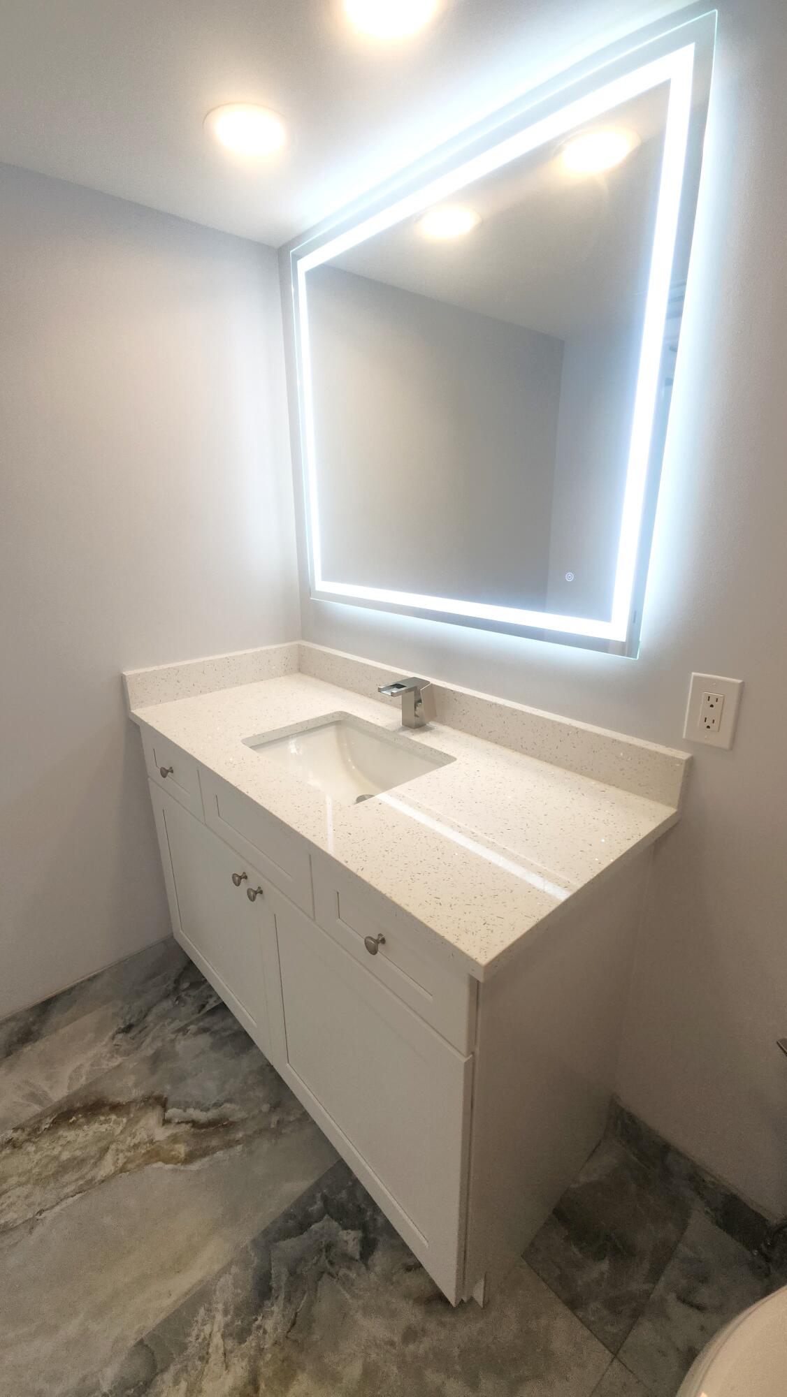 LAVERS DELRAY RACQUET CLUB CONDO - Residential