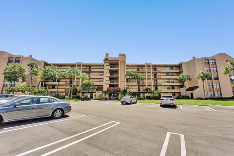 Photo of 2255 Lindell Boulevard #4111, Delray Beach, FL 33444 (MLS # B26019304)