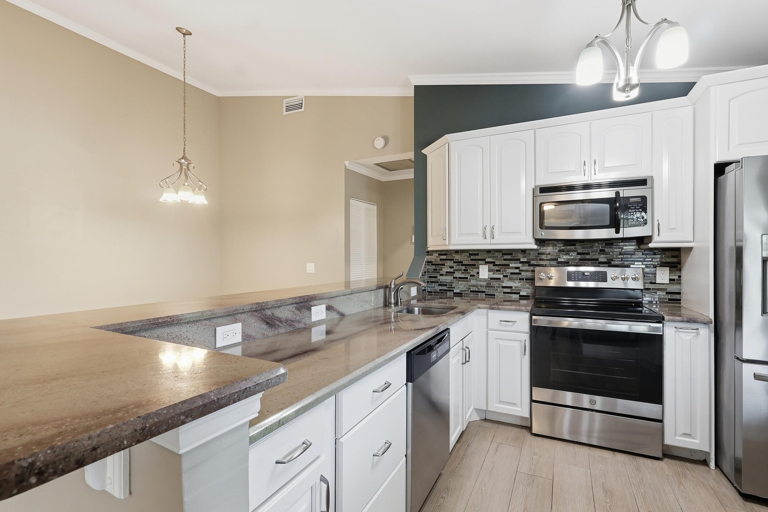 NORTHPOINTE I - Residential Lease