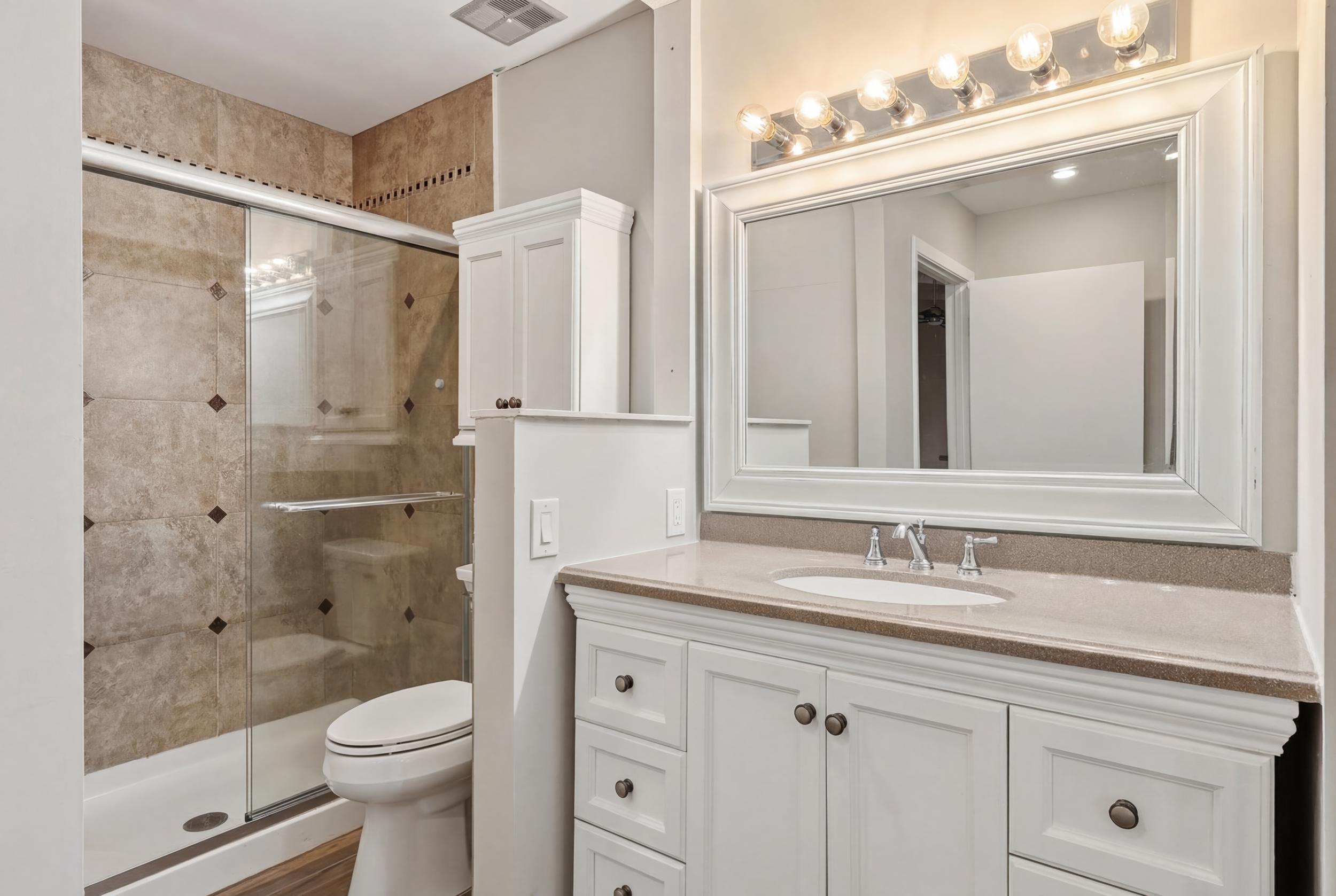 NORTHPOINTE I - Residential Lease