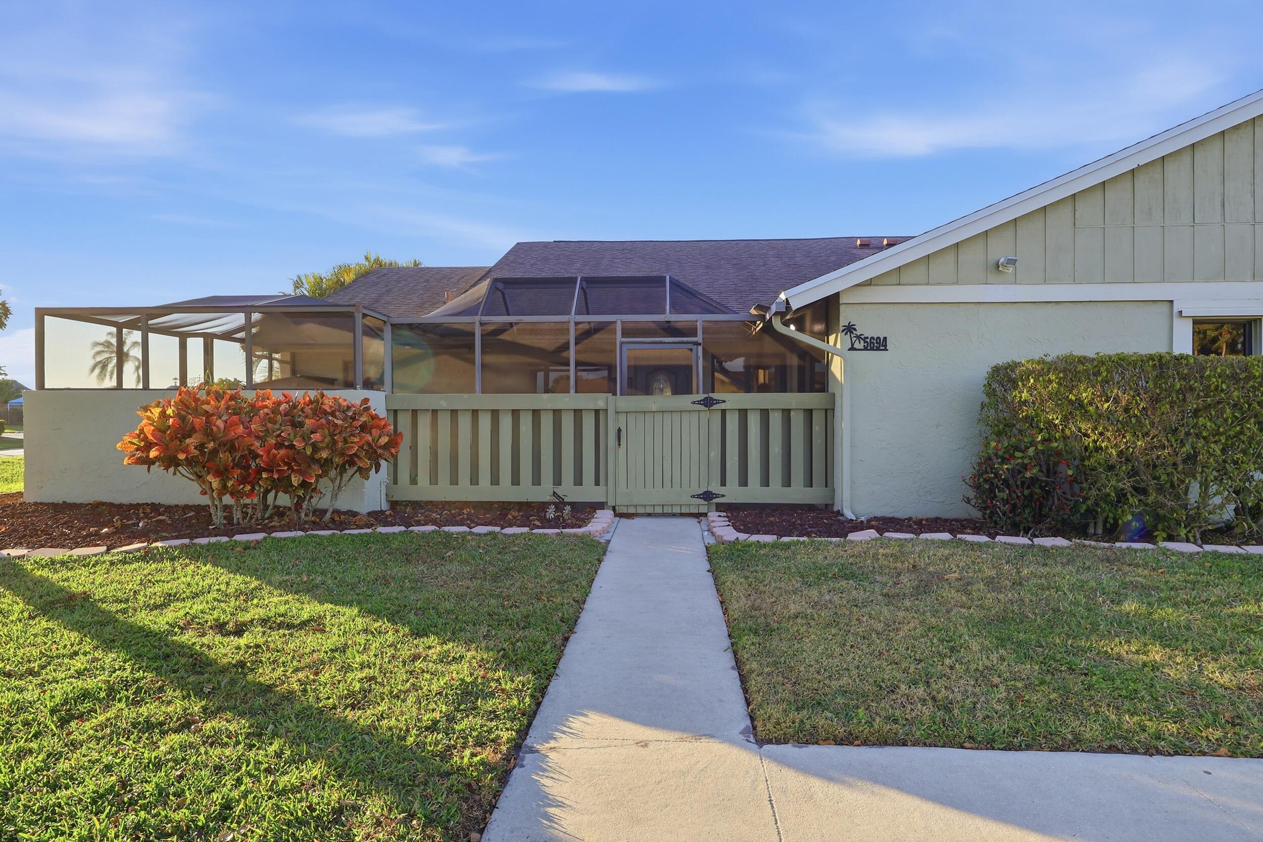 NORTHPOINTE I - Residential Lease