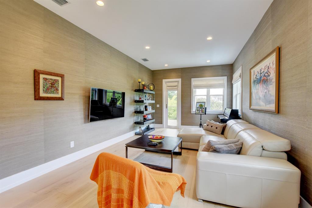 LAGO MAR PUD - Residential