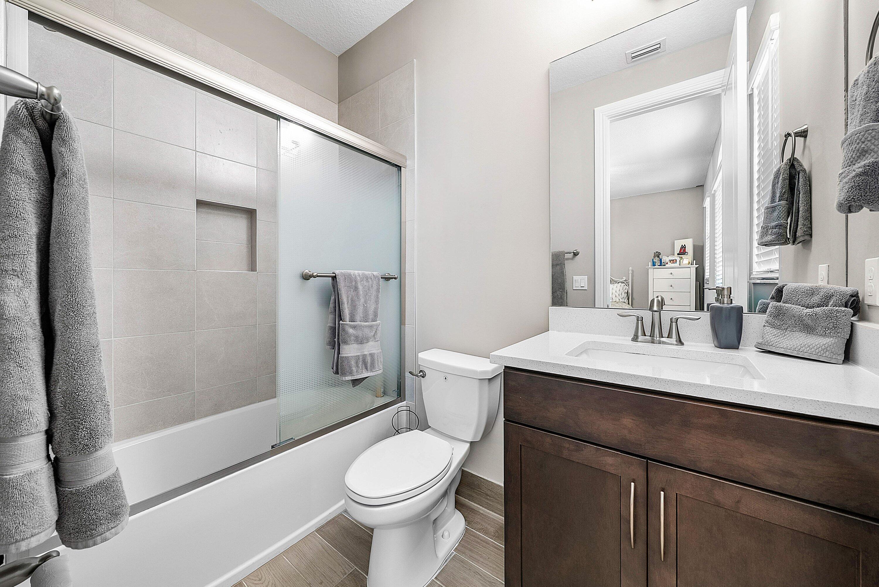 PALM MEADOWS ESTATES - Residential