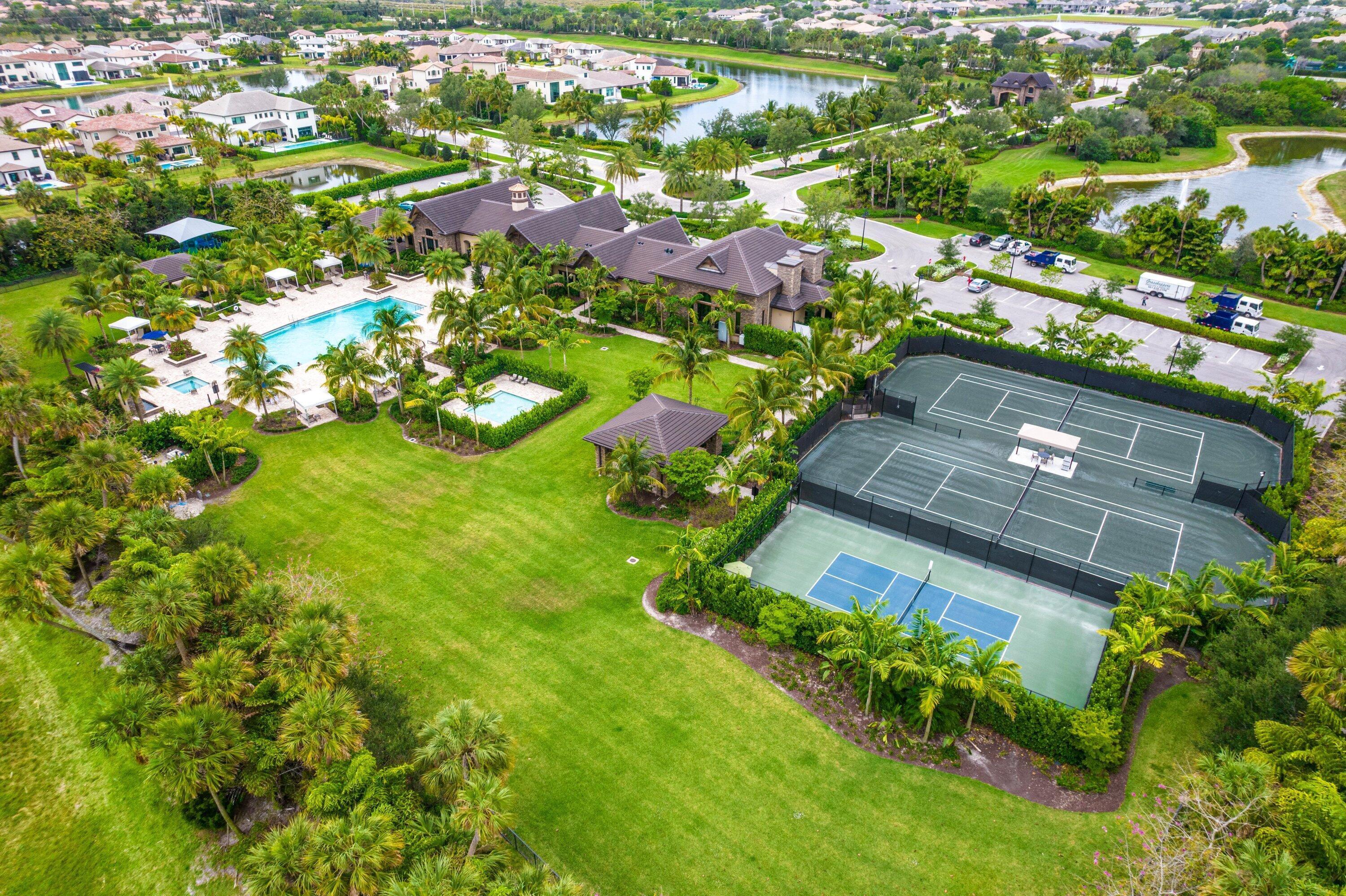 PALM MEADOWS ESTATES - Residential