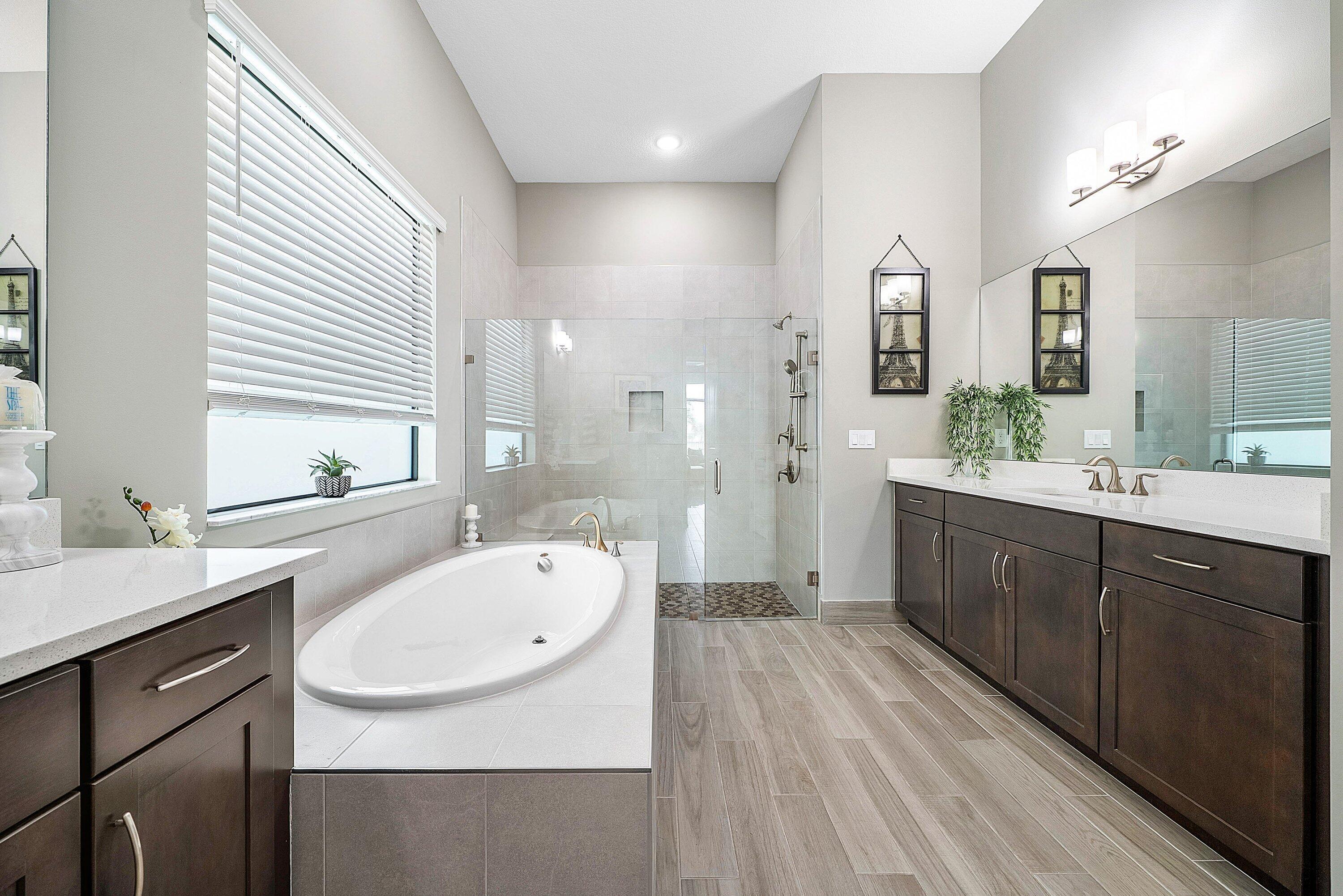 PALM MEADOWS ESTATES - Residential