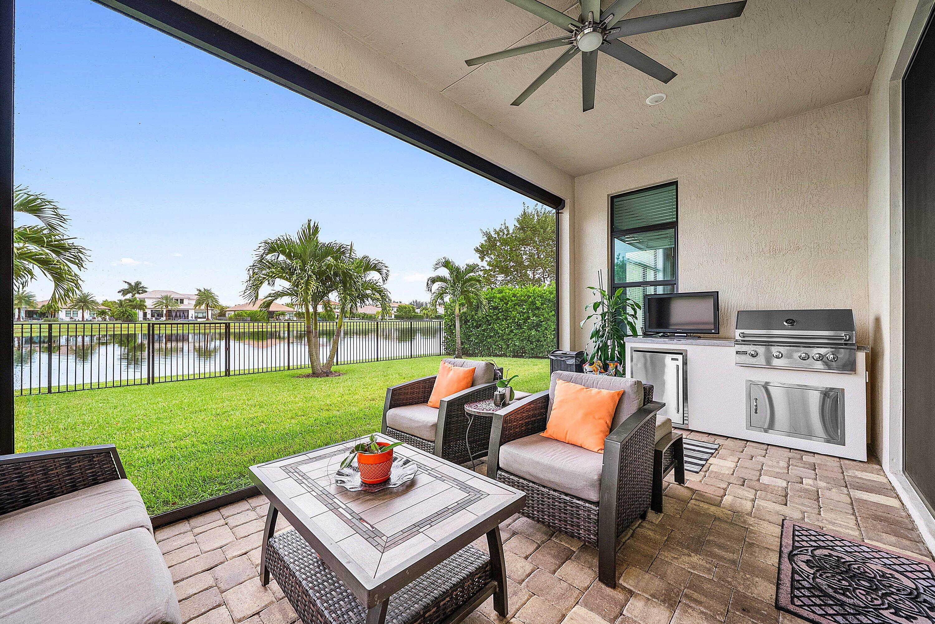 PALM MEADOWS ESTATES - Residential