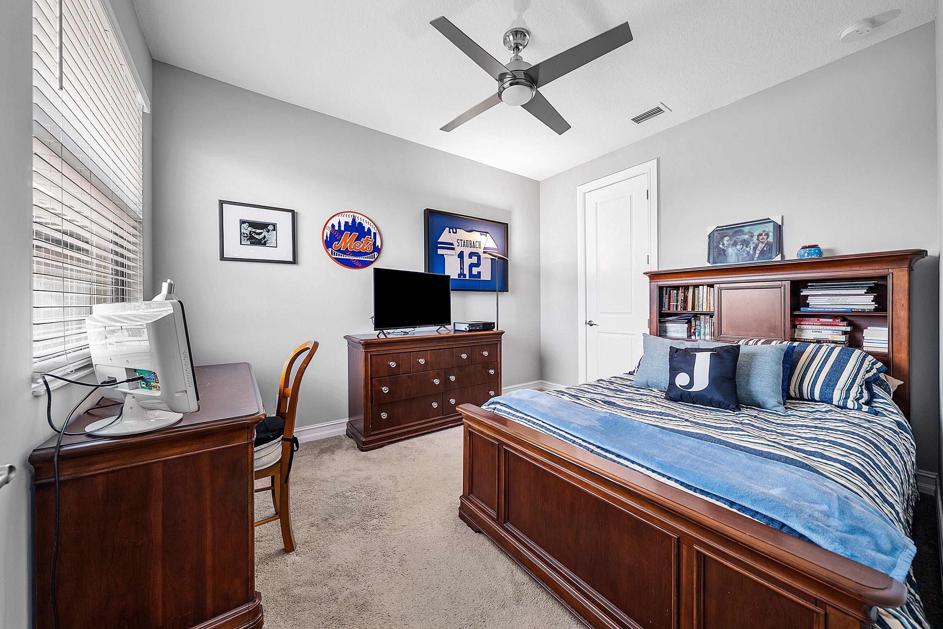 PALM MEADOWS ESTATES - Residential