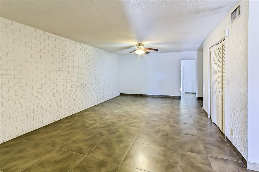 LAKE ISLAND 79-39 B LOT 3 - Residential