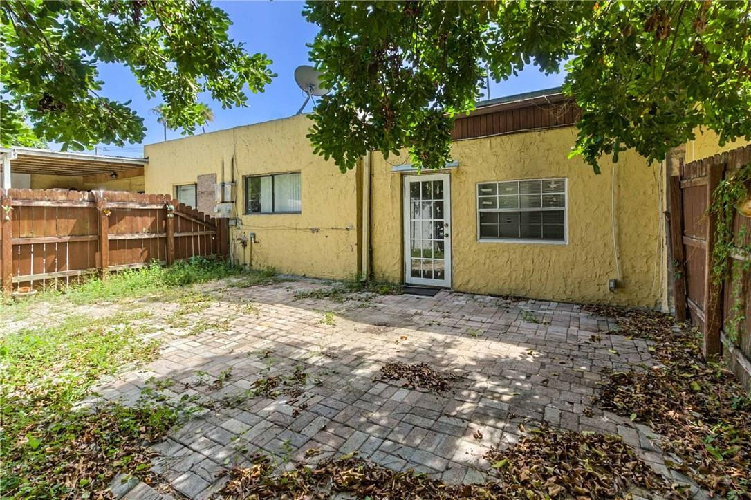 LAKE ISLAND 79-39 B LOT 3 - Residential