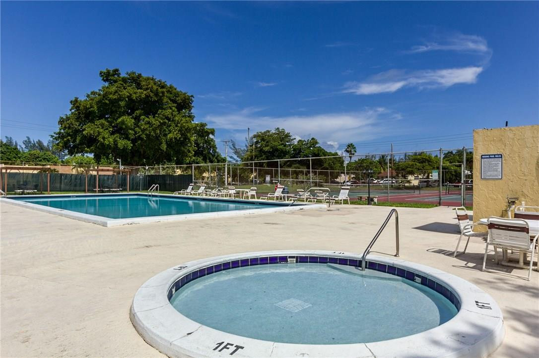 LAKE ISLAND 79-39 B LOT 3 - Residential