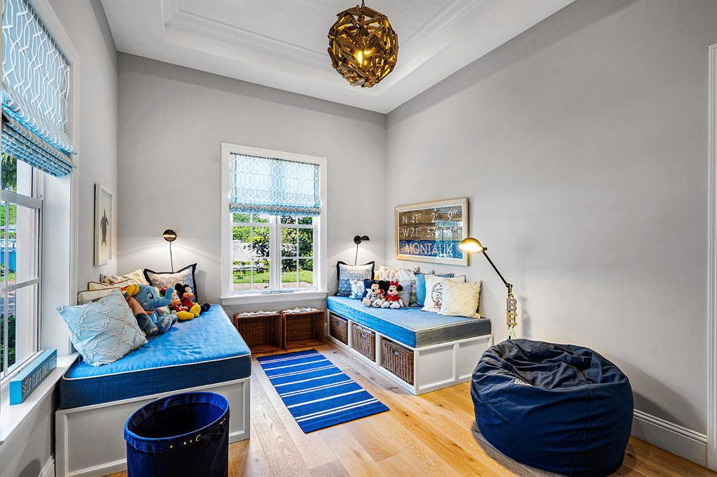 SNOW HILL IN - Residential