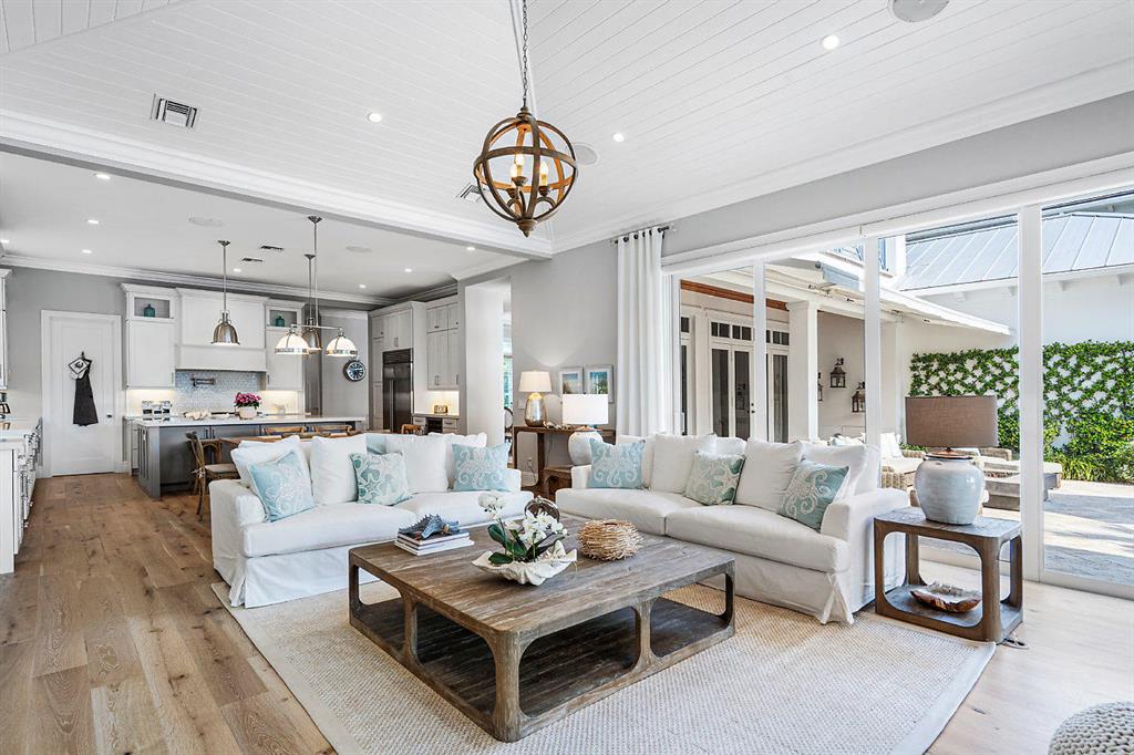 SNOW HILL IN - Residential