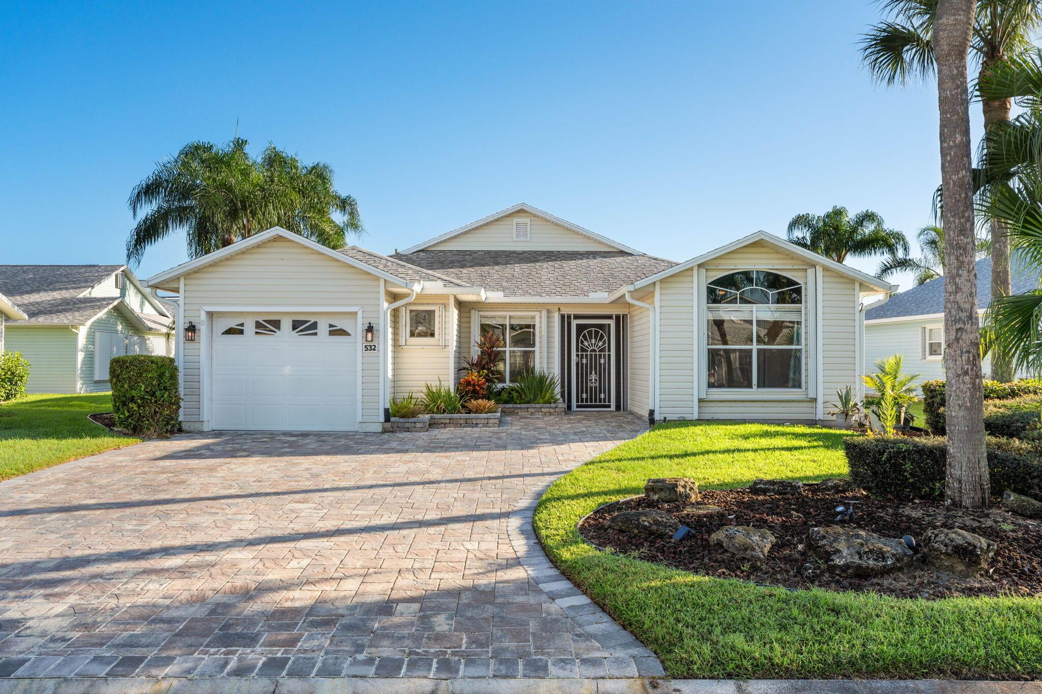 532 Paurotis Lane