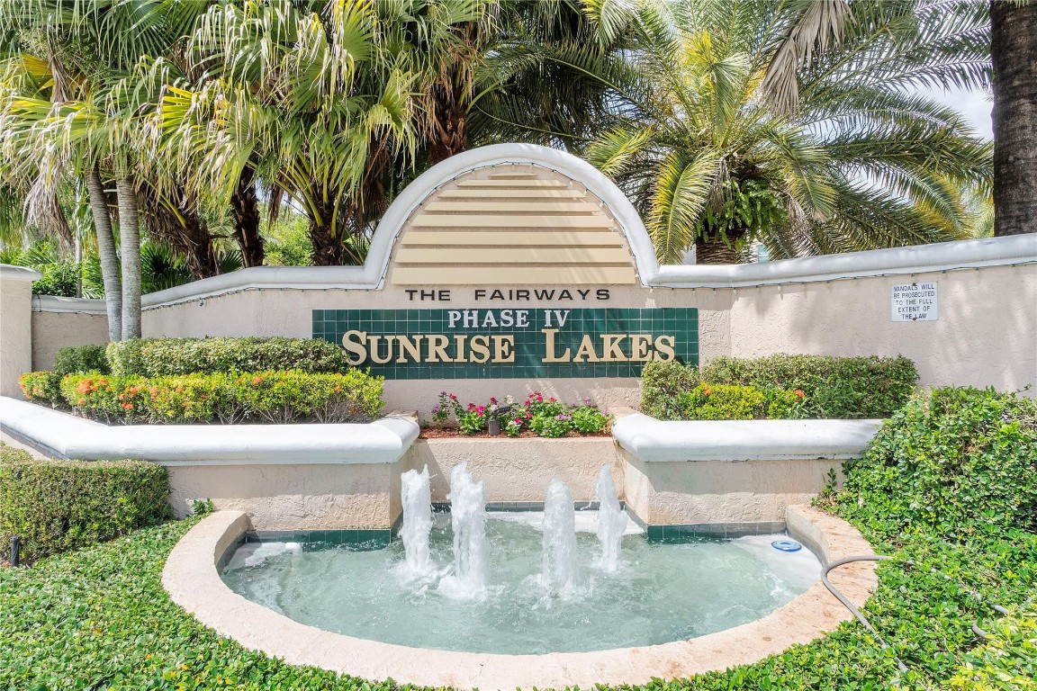 Sunrise Lakes #185 - Residential