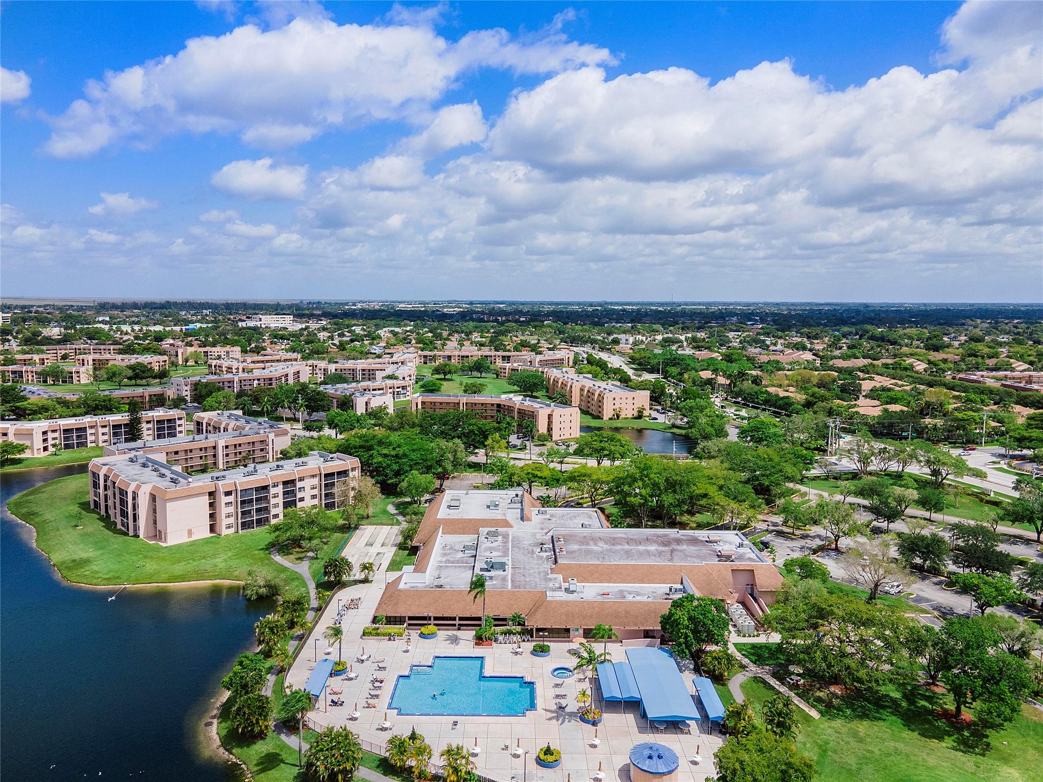 Sunrise Lakes #185 - Residential