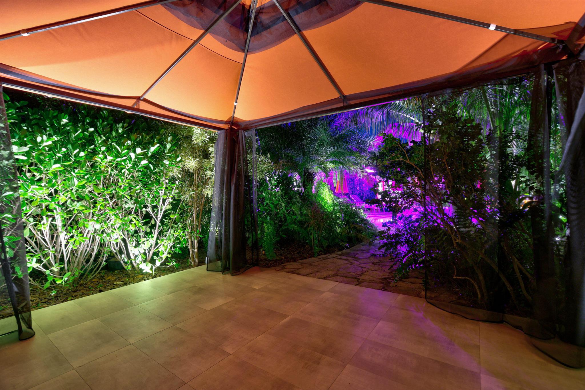 Coral Ridge - Residential