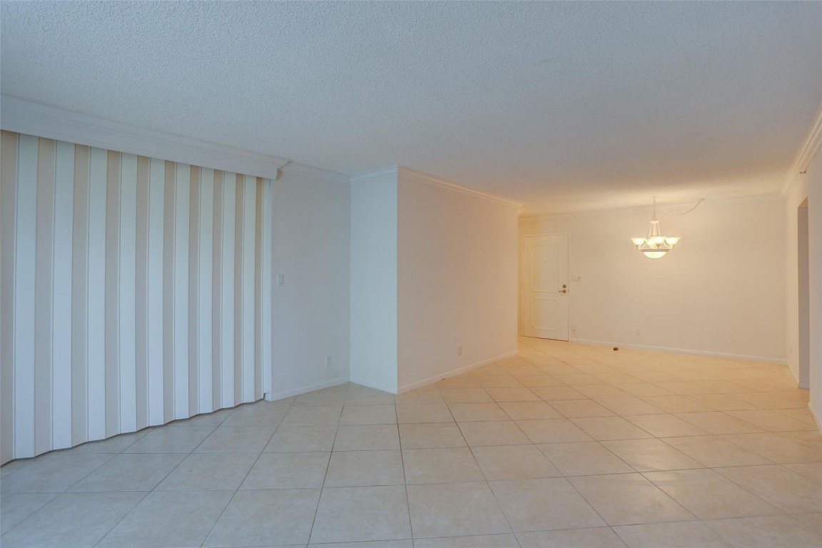 AMBASSADORS V SOUTH CONDO - Residential
