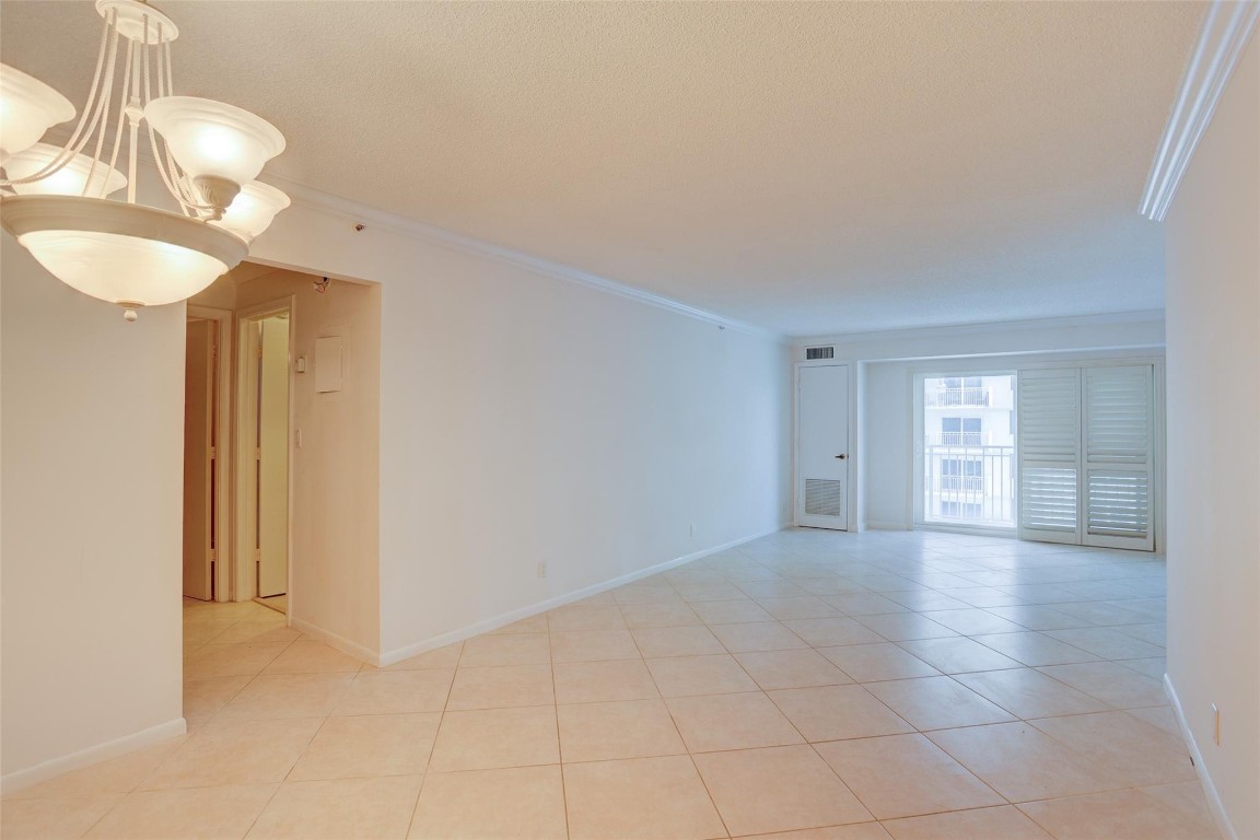 AMBASSADORS V SOUTH CONDO - Residential