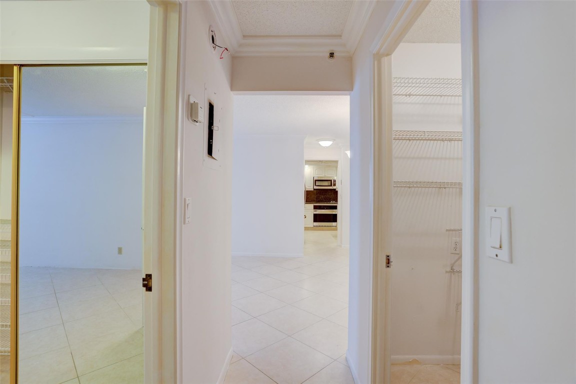 AMBASSADORS V SOUTH CONDO - Residential