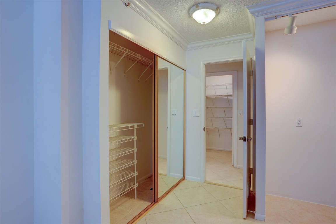 AMBASSADORS V SOUTH CONDO - Residential