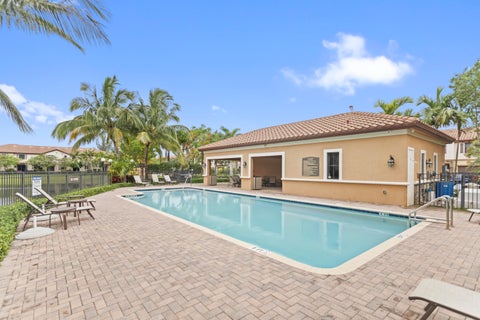 Tiny photo for 6943 Broadland Way, Coconut Creek, FL 33073 (MLS # B26079031)