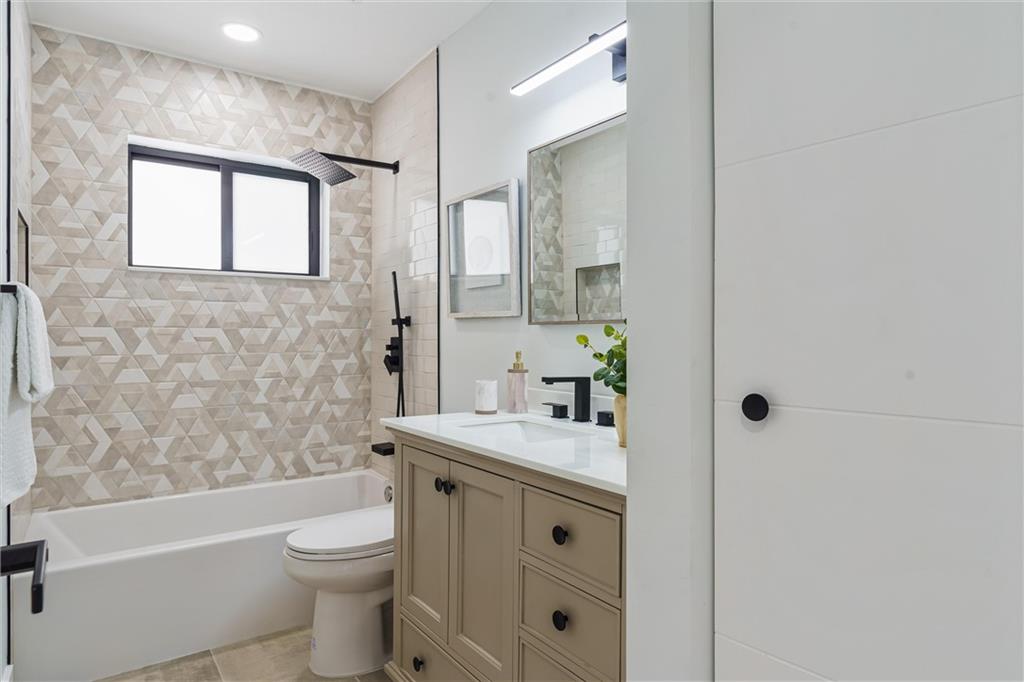 Boulevard Estates Amd 38- - Residential