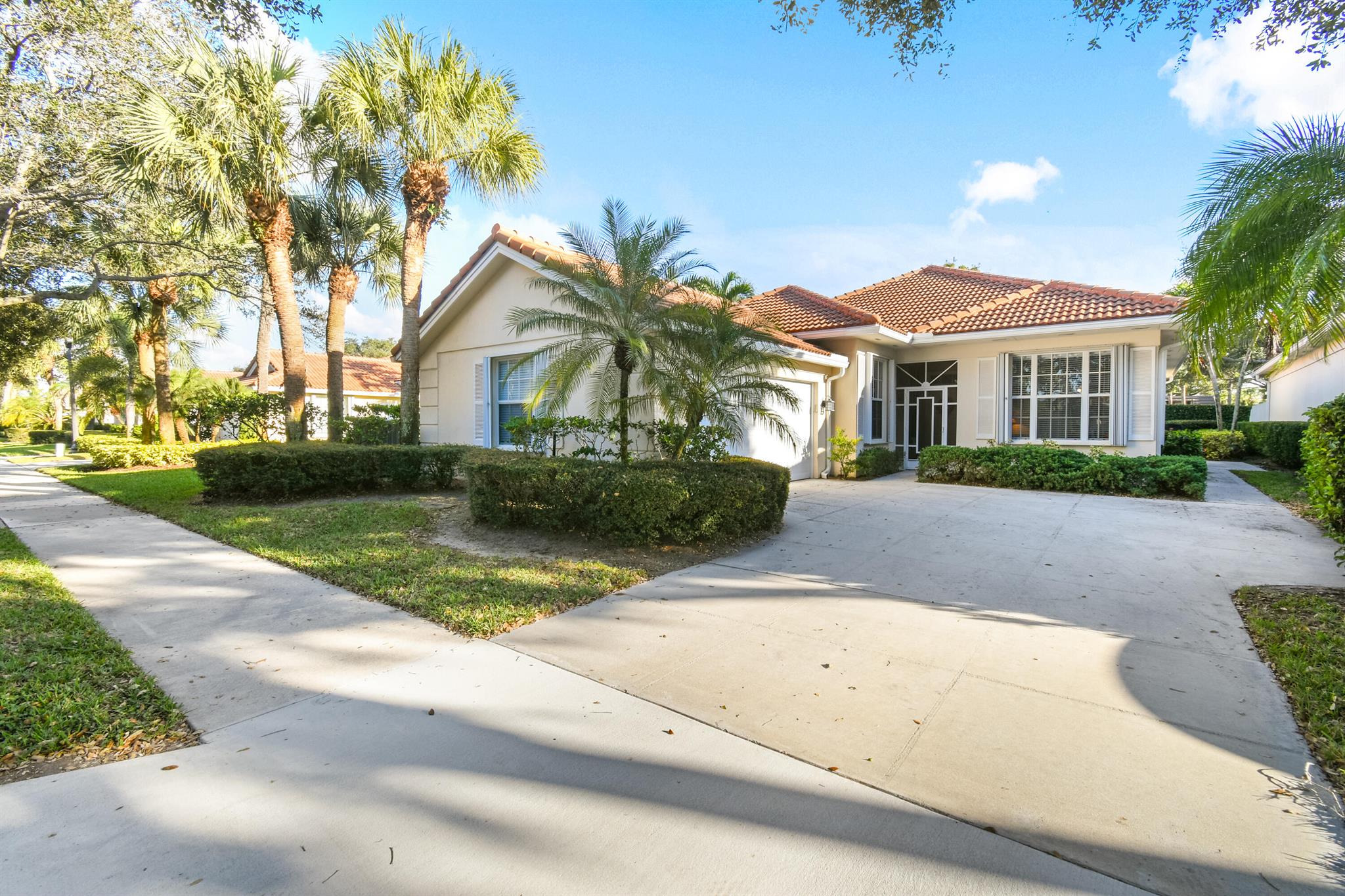 OAKS EAST 2 - Residential