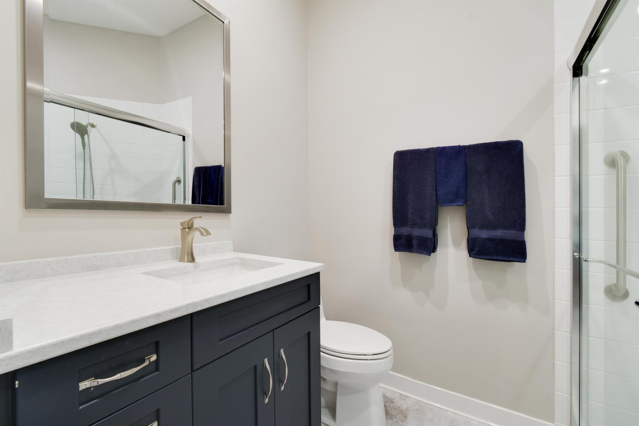 OAKS EAST 2 - Residential