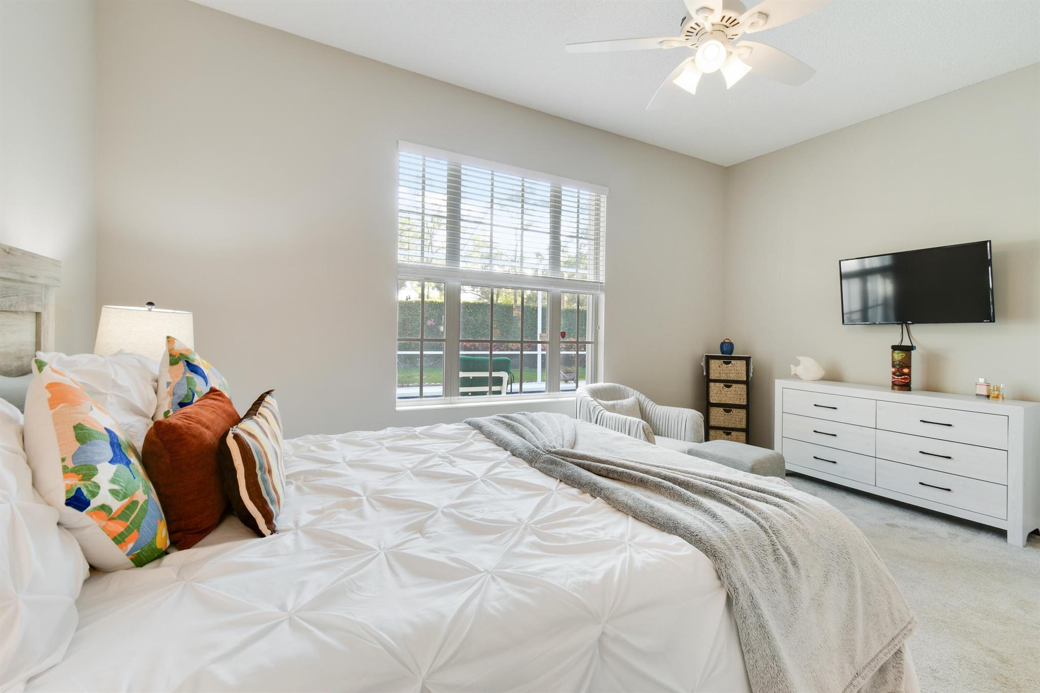 OAKS EAST 2 - Residential