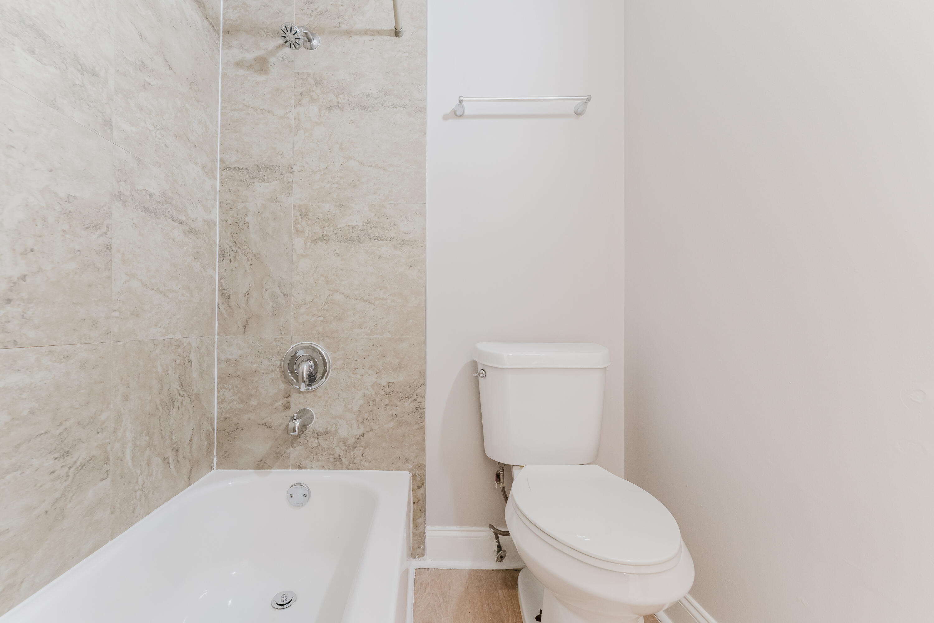 BOCA TOWNE CENTRE CONDO - Residential Lease