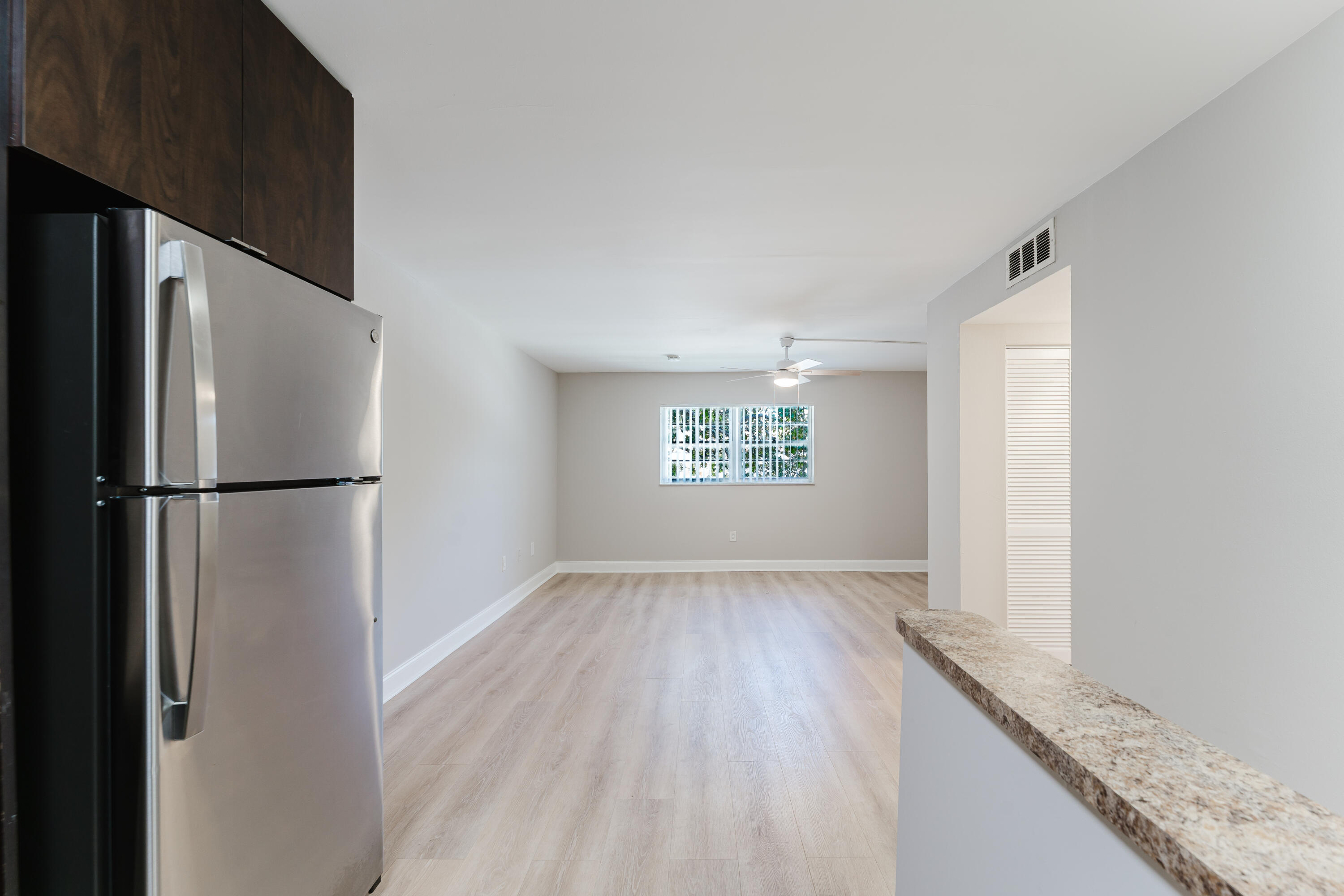 BOCA TOWNE CENTRE CONDO - Residential Lease