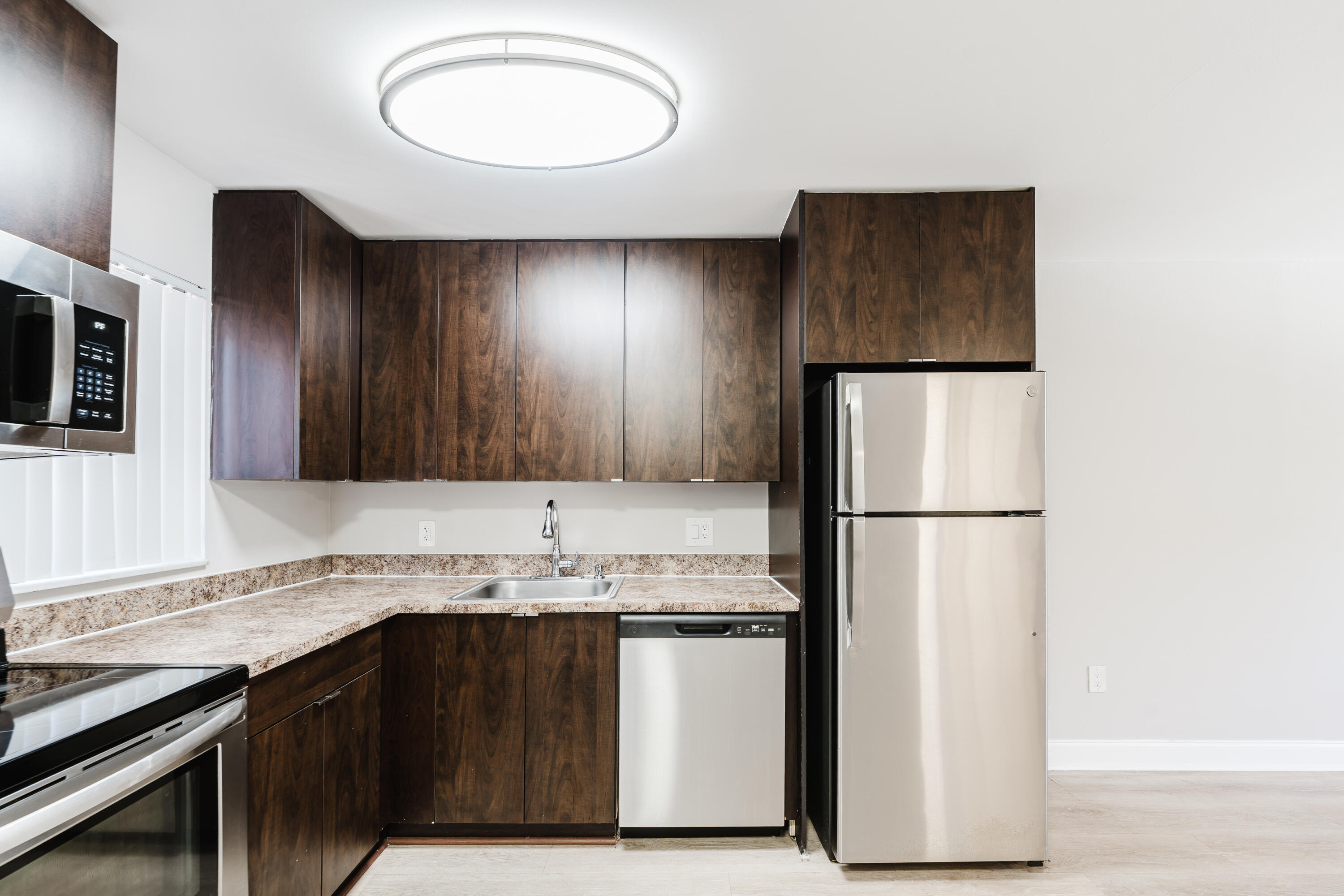 BOCA TOWNE CENTRE CONDO - Residential Lease