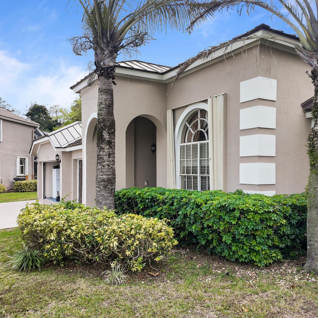 Photo of 250 Button Bush Lane, Wellington, FL 33414 (MLS # R11169748)
