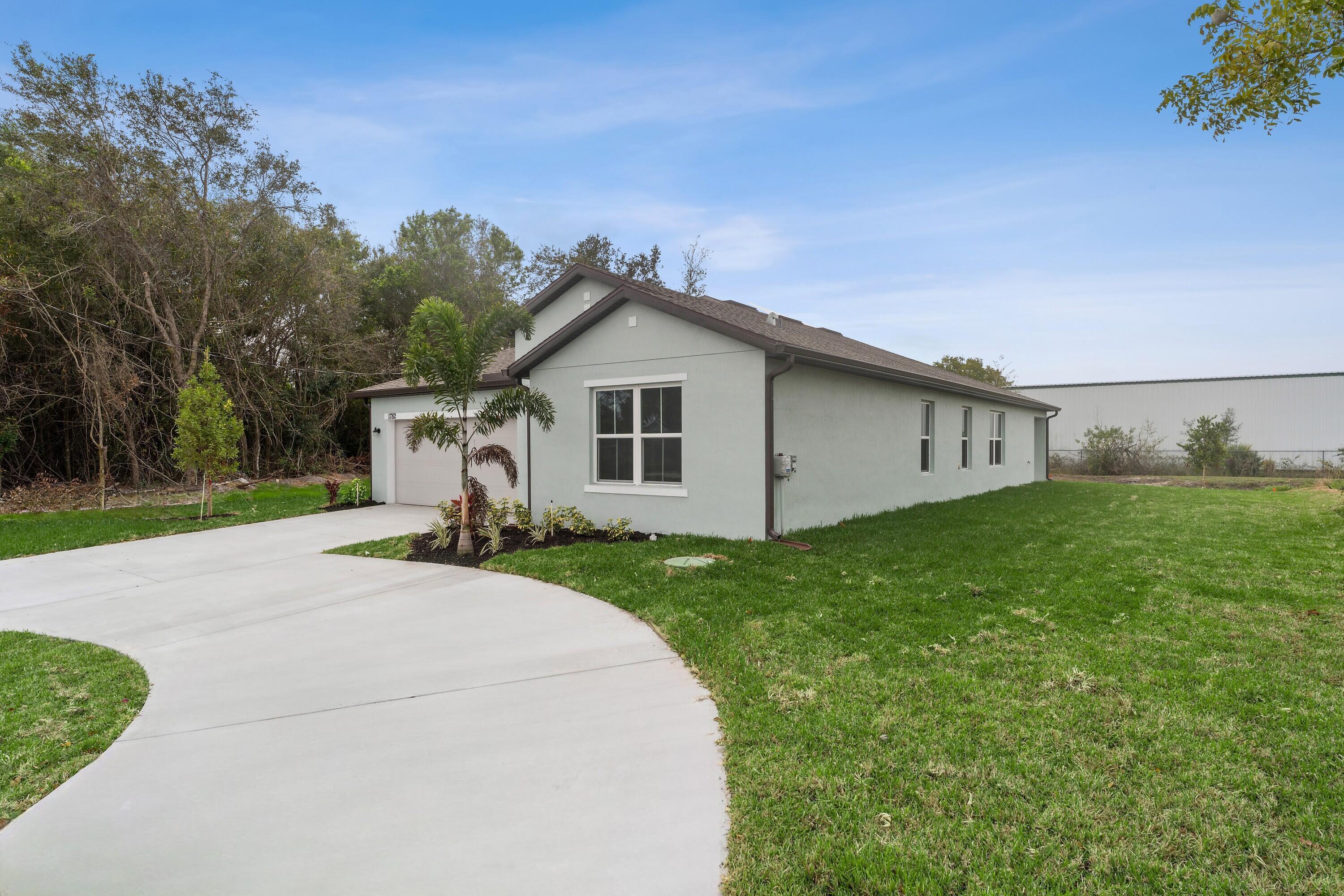 PORT ST LUCIE SECTION 13 - Residential