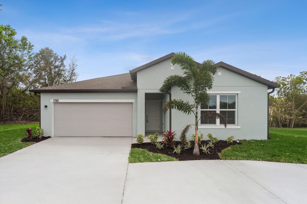 Photo of 1782 SW Bayshore Boulevard, Port Saint Lucie, FL 34984 (MLS # B26007708)