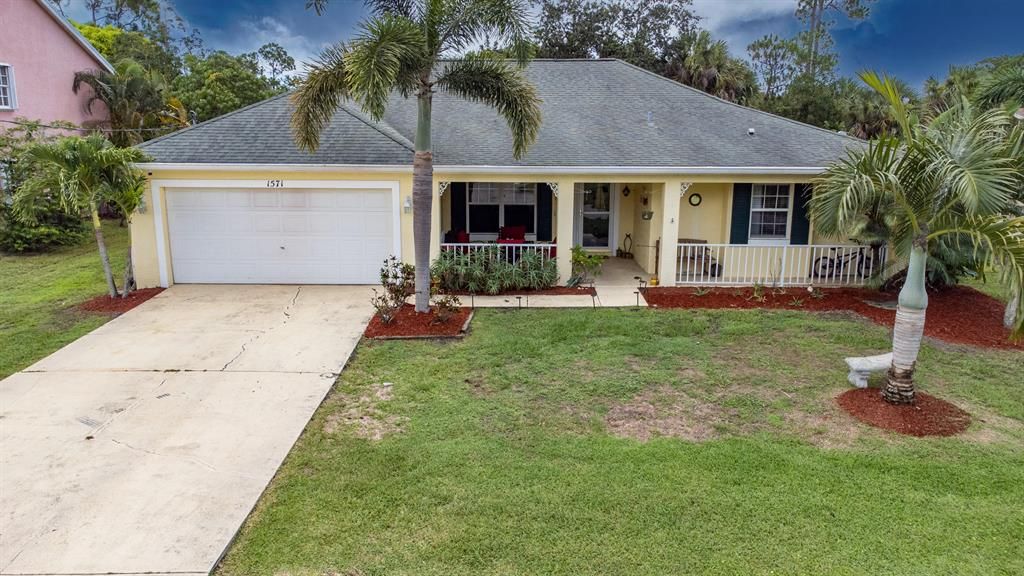 Photo of 1571 SE Coply Street, Port Saint Lucie, FL 34983 (MLS # R10725018)