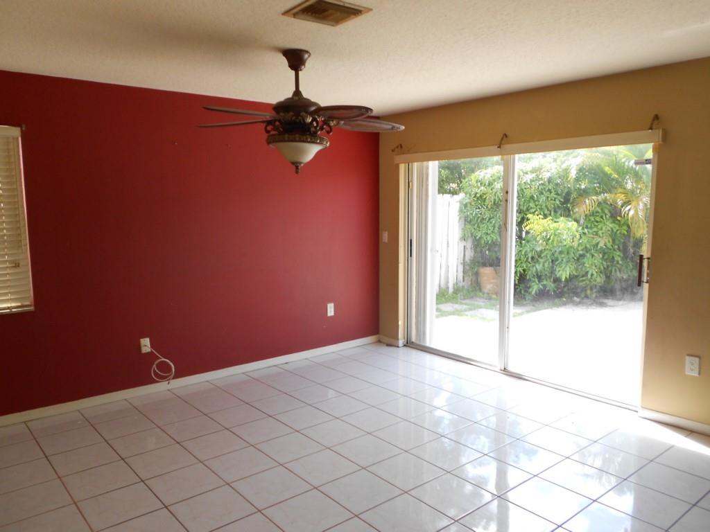 SAWGRASS PRESERVE - Residential