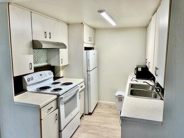 3150 Cambridge G