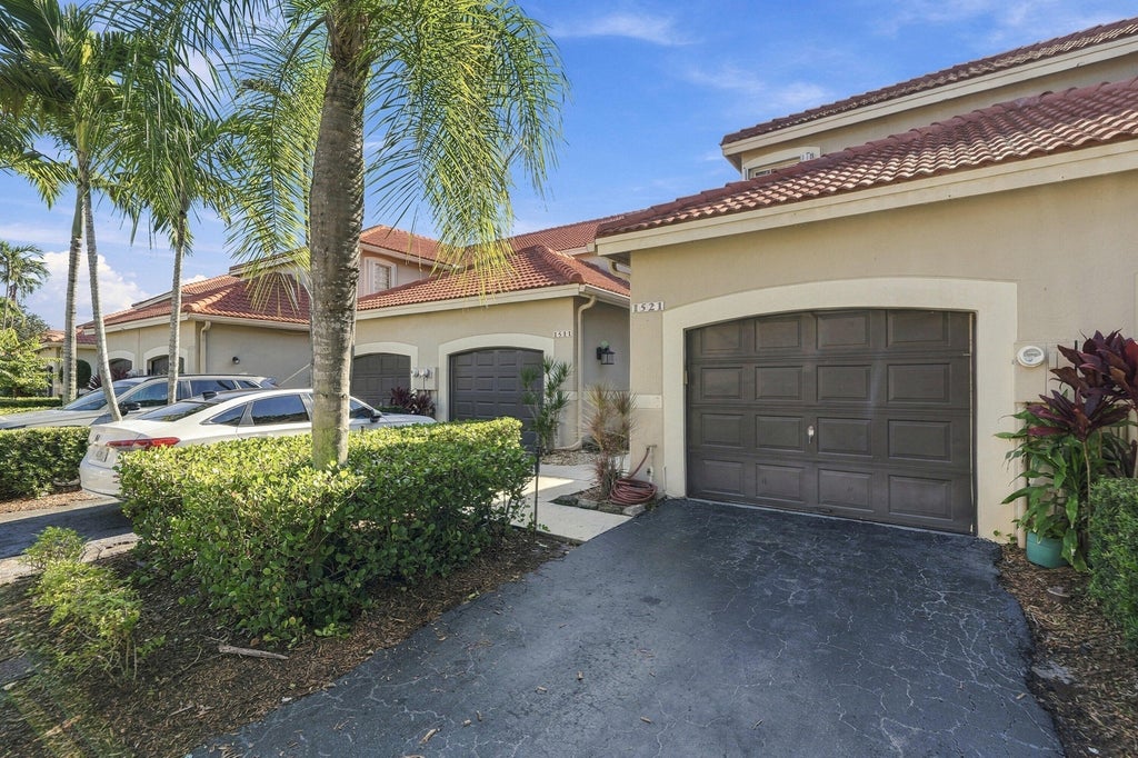 Photo of 1521 Sorrento Drive #1521, Weston, FL 33326 (MLS # B26076826)