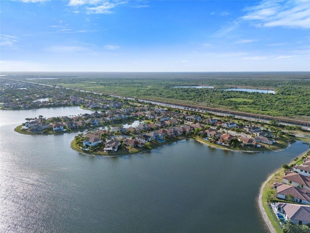 Photo of 9811 Lakeview Lane, Parkland, FL 33076 (MLS # F10523363)