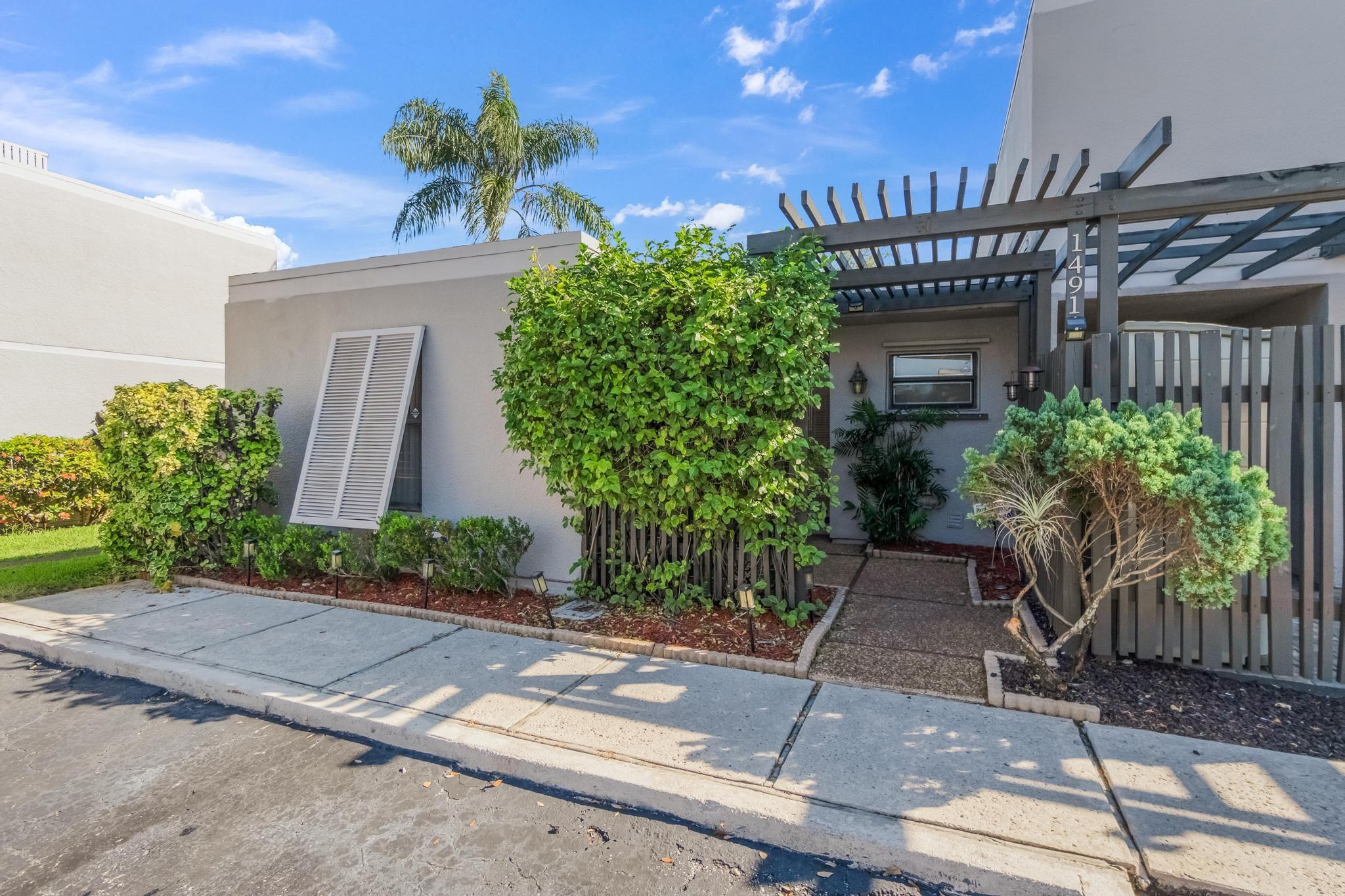 Villas Lakes - Residential