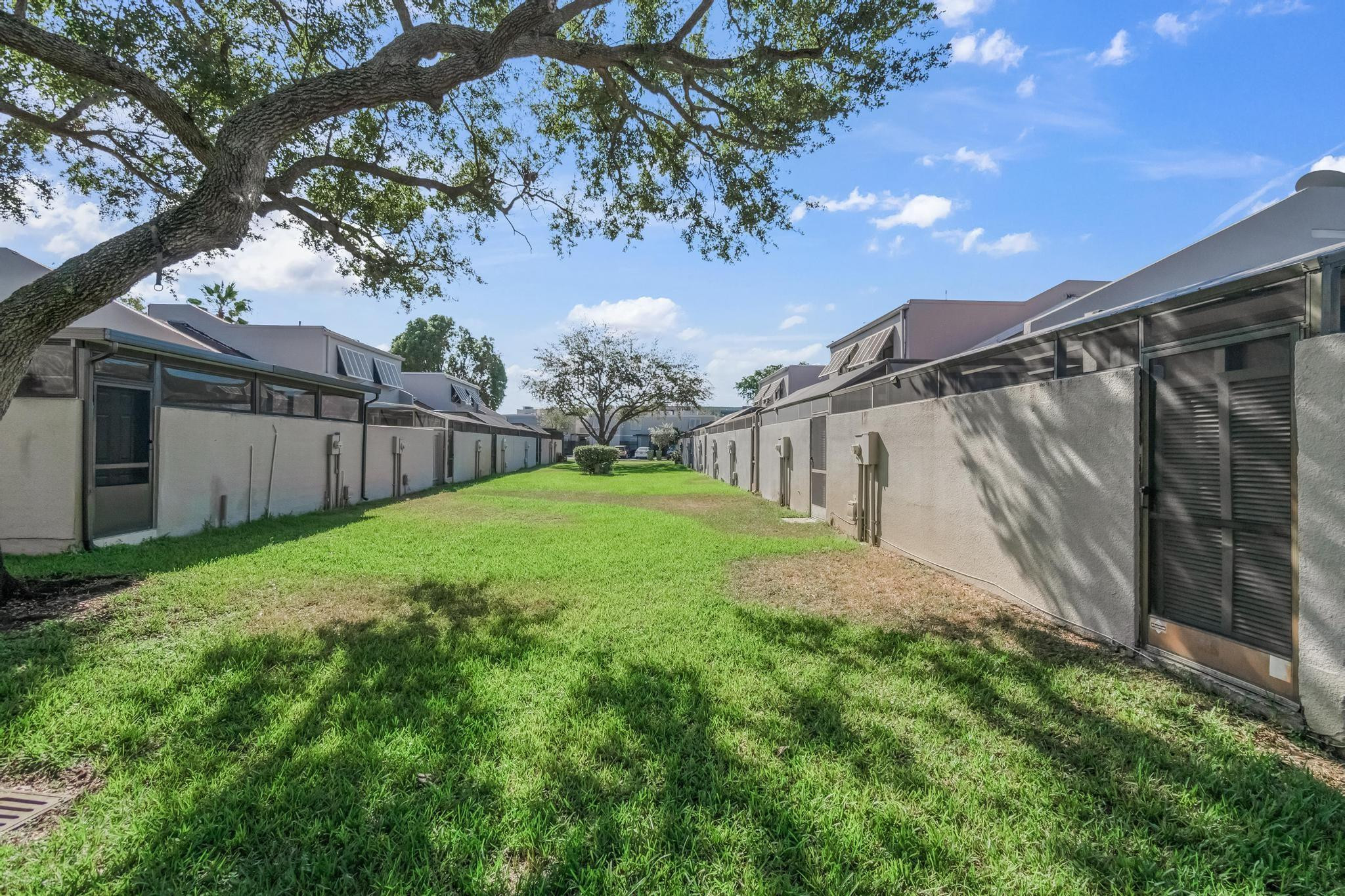 Villas Lakes - Residential