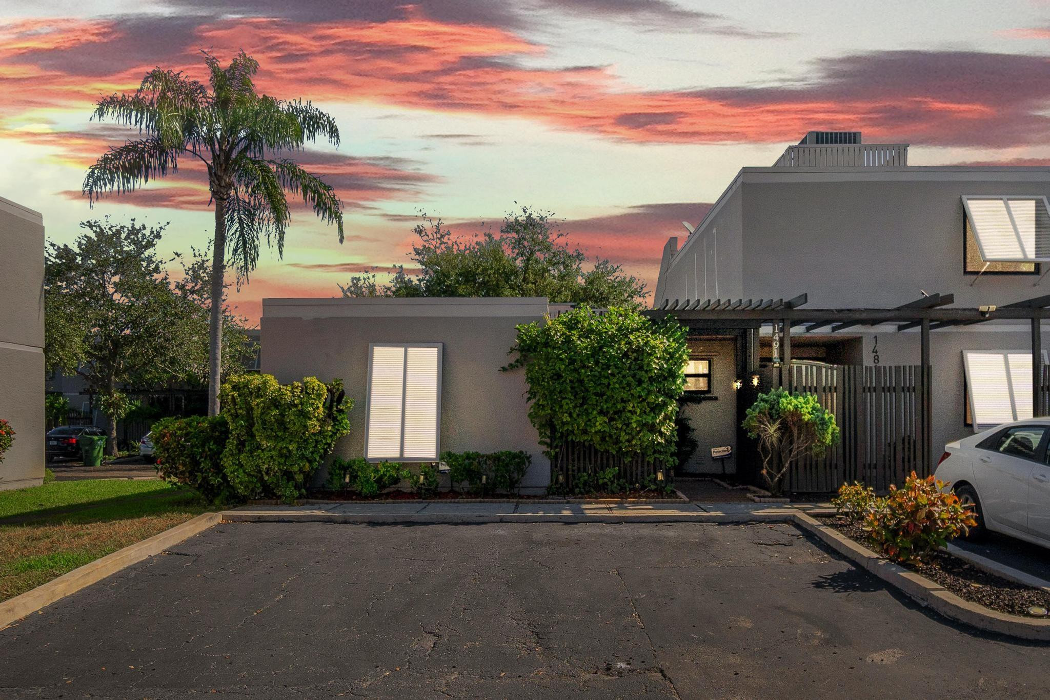 Villas Lakes - Residential