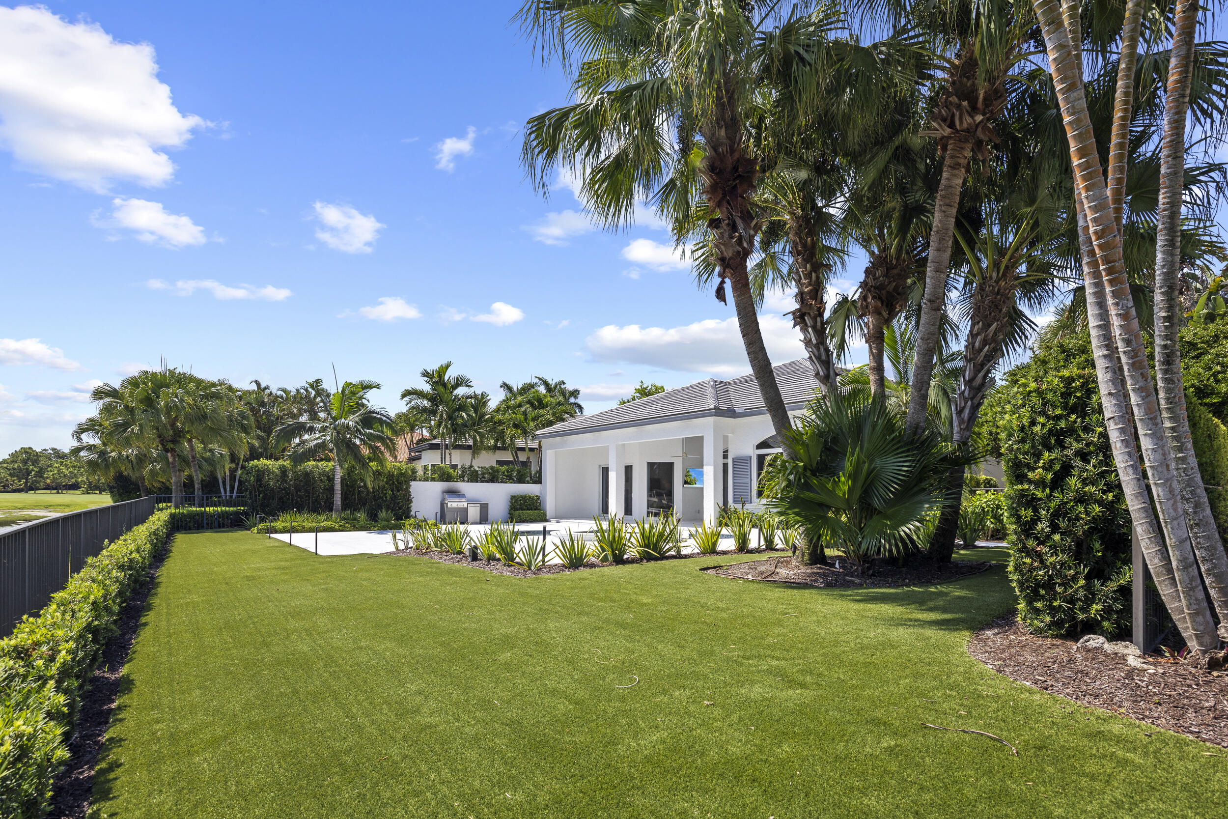 GOLF VILLAGE PAR A - Residential
