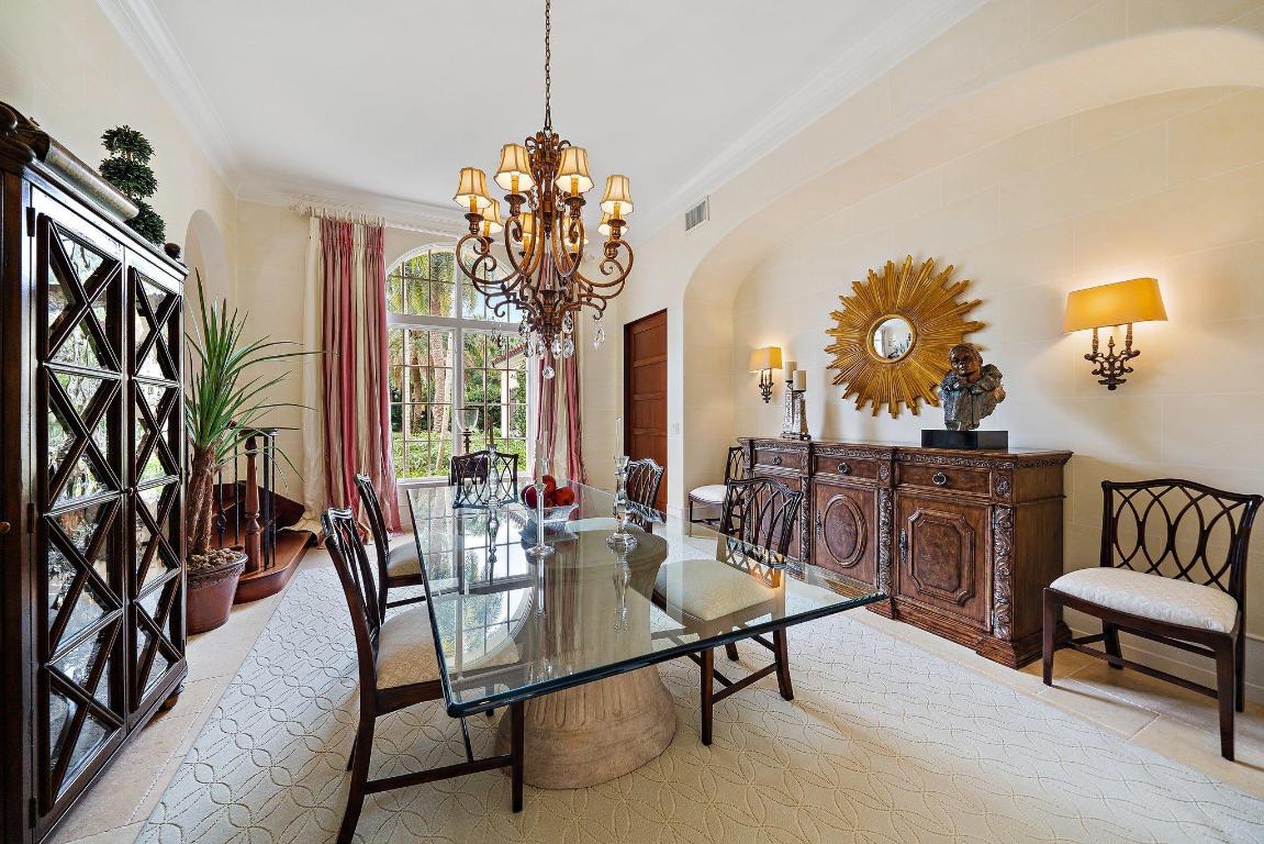 BEARS CLUB - Residential