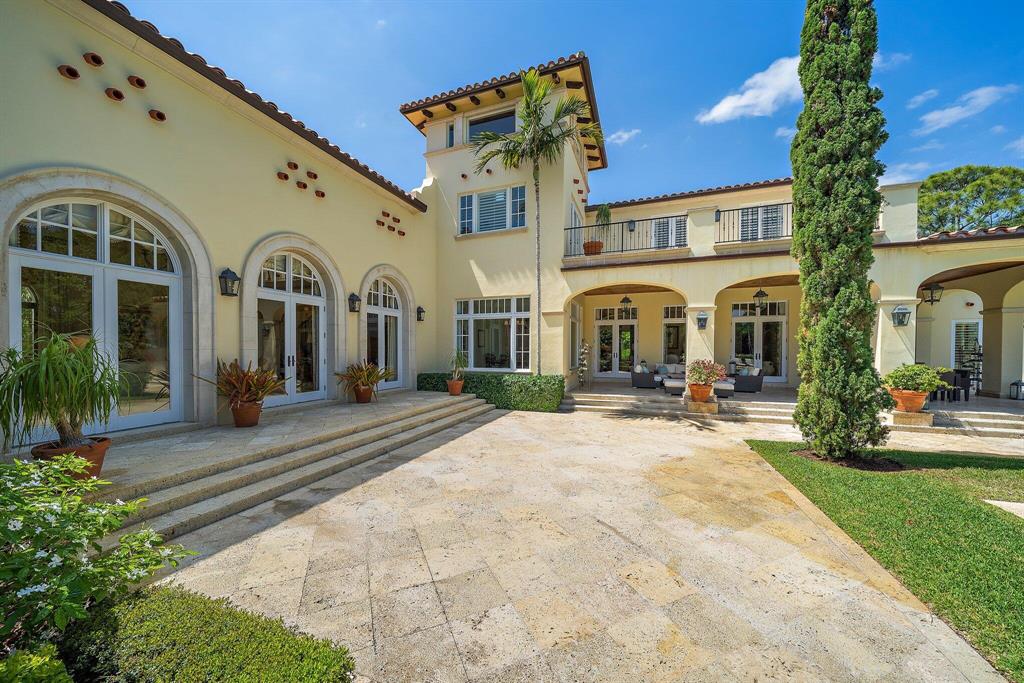 BEARS CLUB - Residential