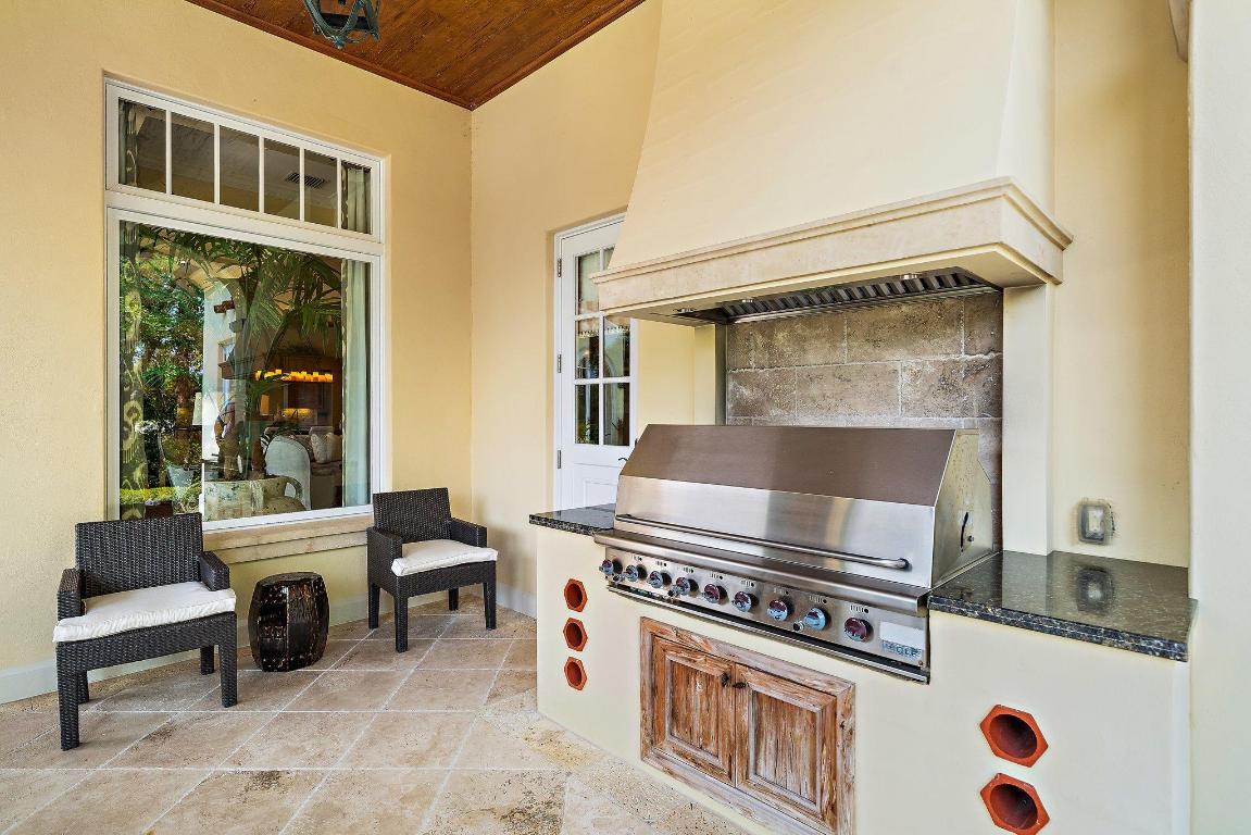 BEARS CLUB - Residential