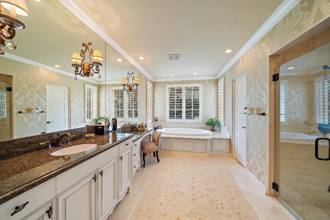 BEARS CLUB - Residential