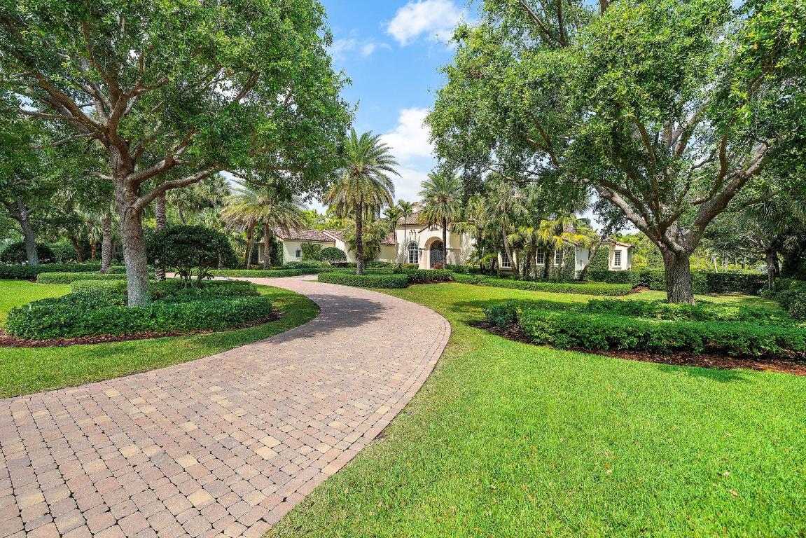 BEARS CLUB - Residential