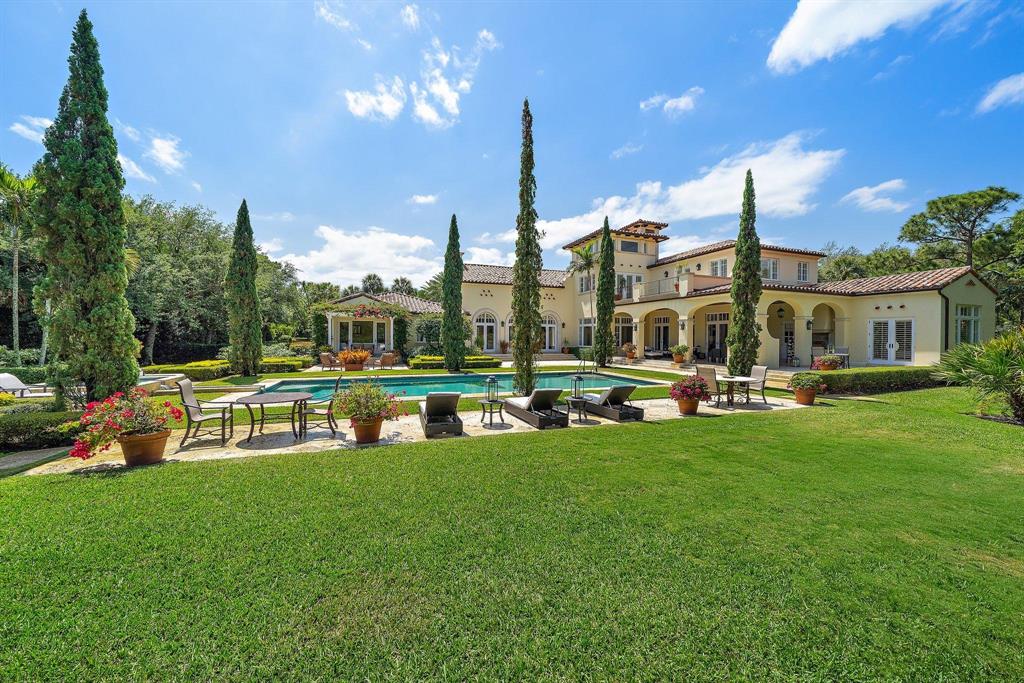 BEARS CLUB - Residential